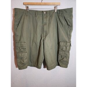 Wrangler Authentics Men's Cargo Shorts Size 44 Inseam 10 Green Relaxed Fit